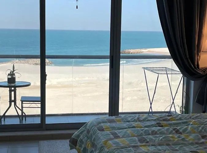 Incredible Ocean View Studio Aprtment In Al Marjan Island