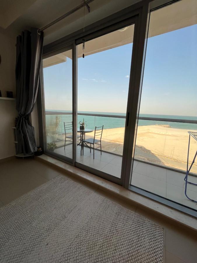 Incredible Ocean View Aprtment In Al Marjan Island *