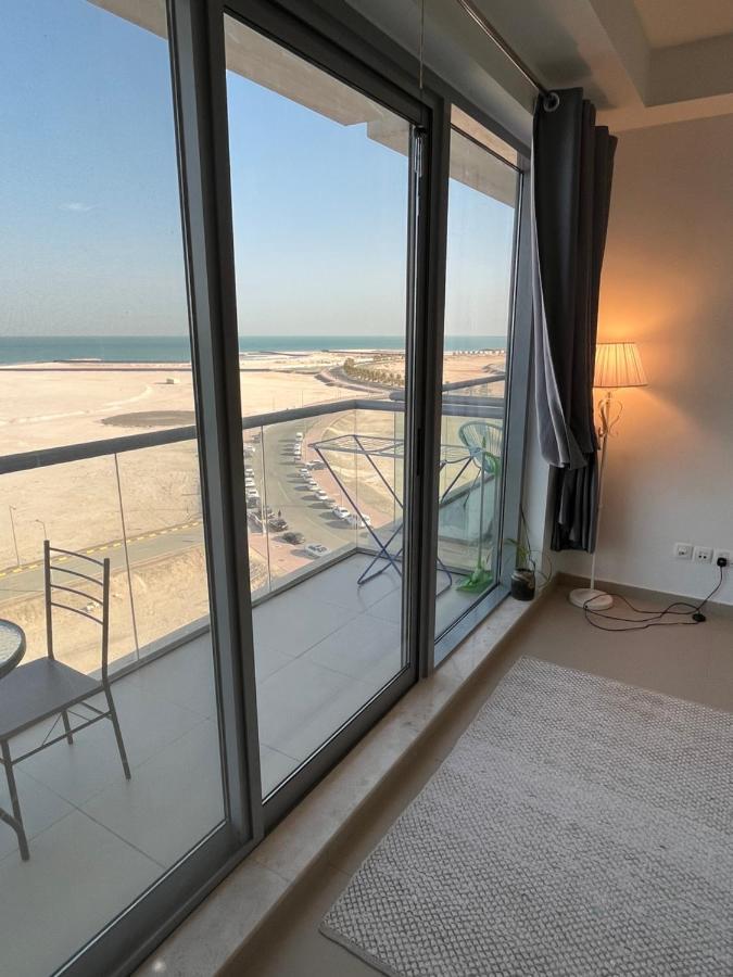 Incredible Ocean View Aprtment In Al Marjan Island